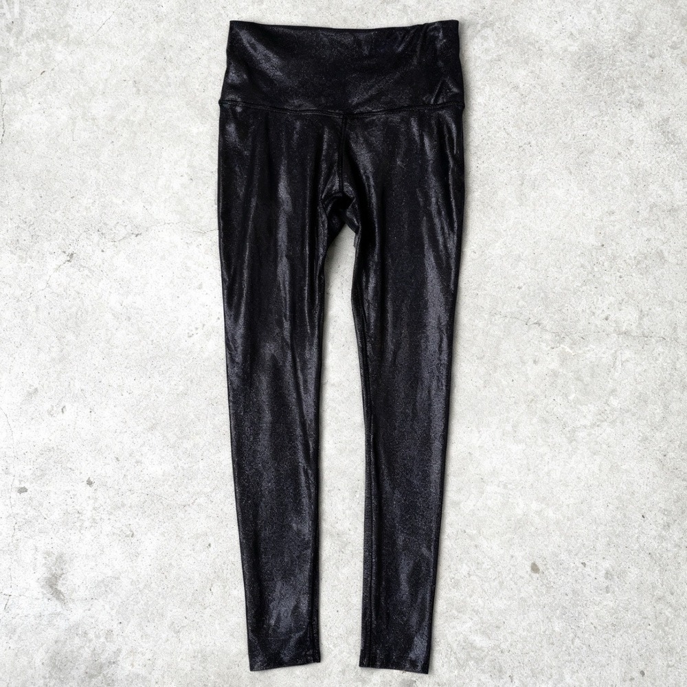 AR-33 Mid Rise Shimmer‎ Leggings Black, size Small